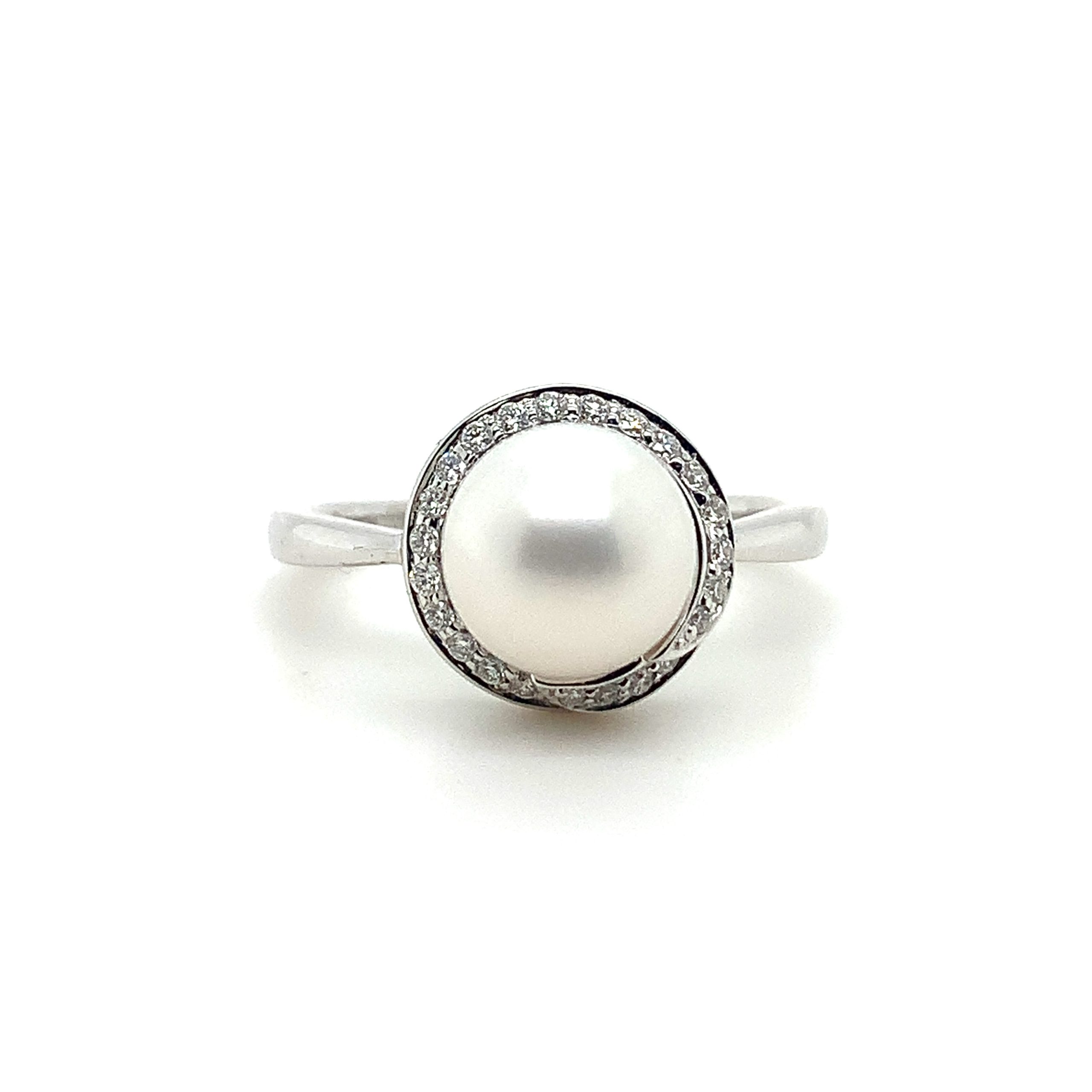 White gold pearl best sale ring