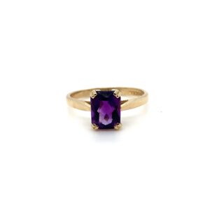9ct Yellow Gold Octagonal Amethyst Ring