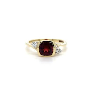 9ct Yellow Gold Bezel set Diamond and Garnet Trilogy