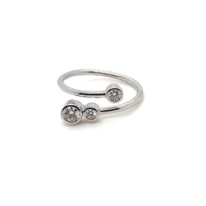 18ct White Gold 3x 30.ct Diamond bubble bezel set Ring